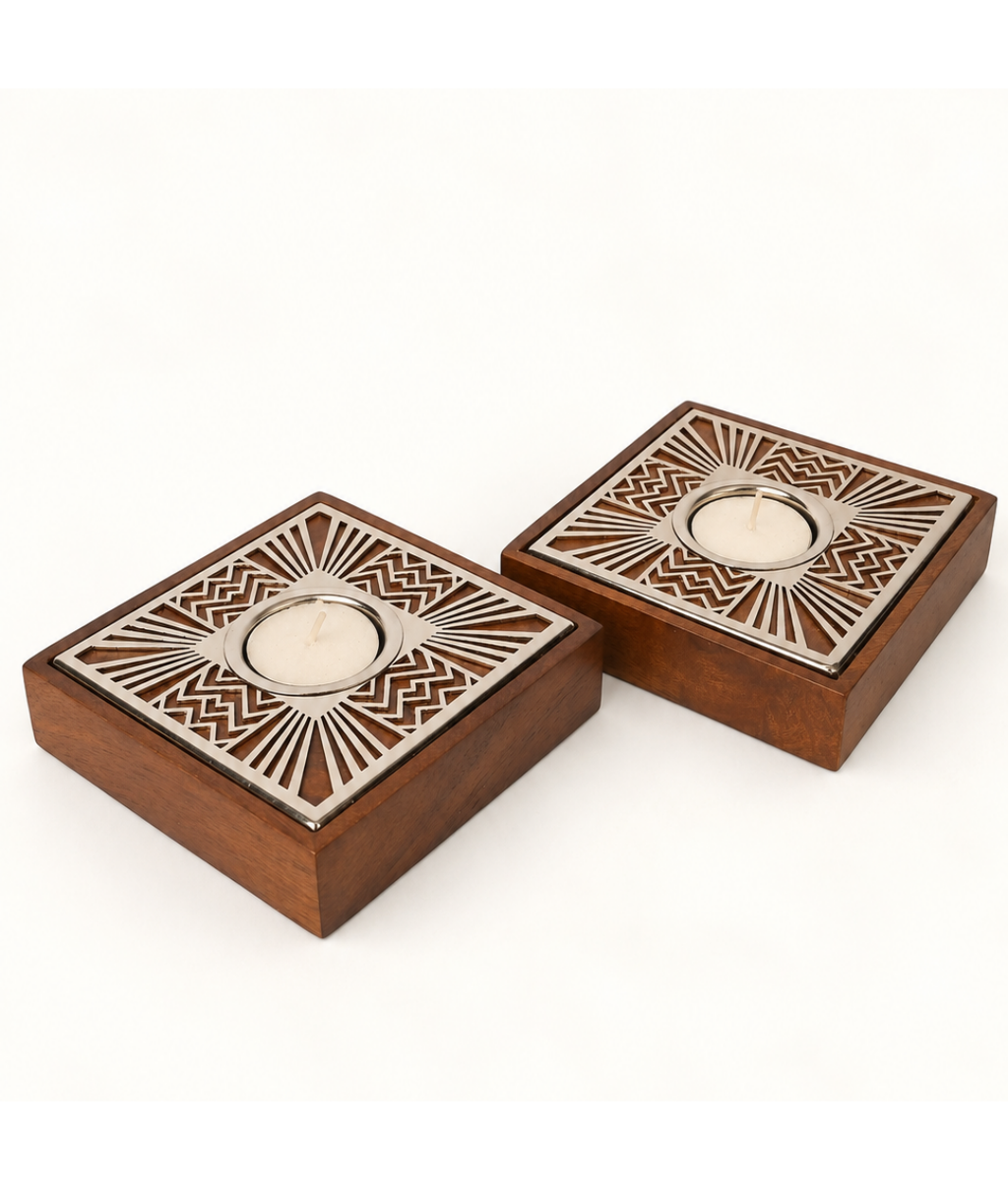 Kiara T-Light Holders — Silver