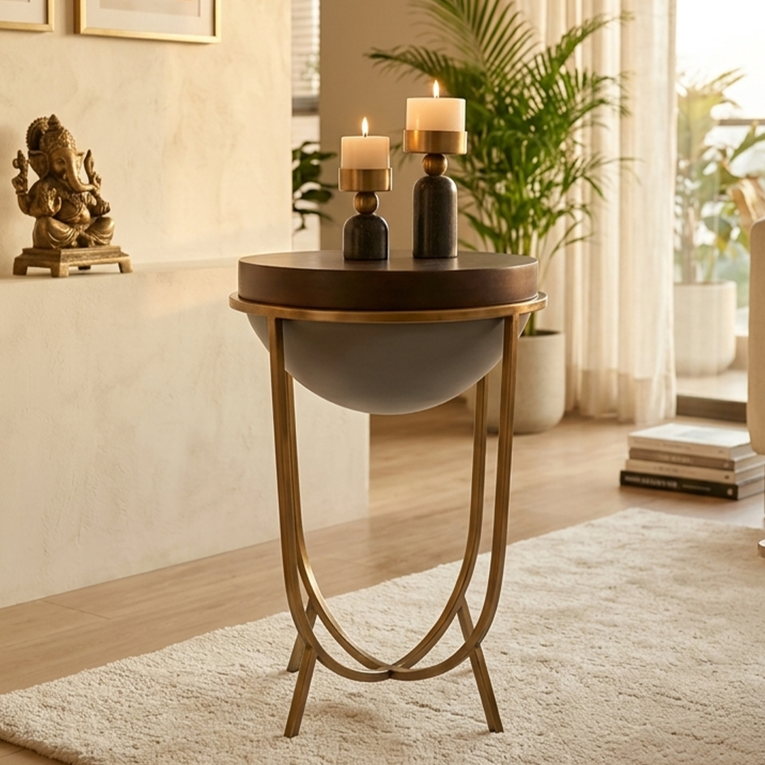 Auric Loop Accent Table