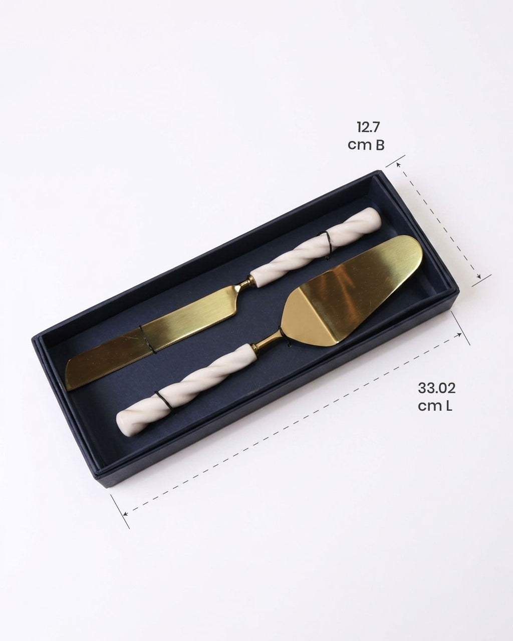 Resinique Cake Cutting Set