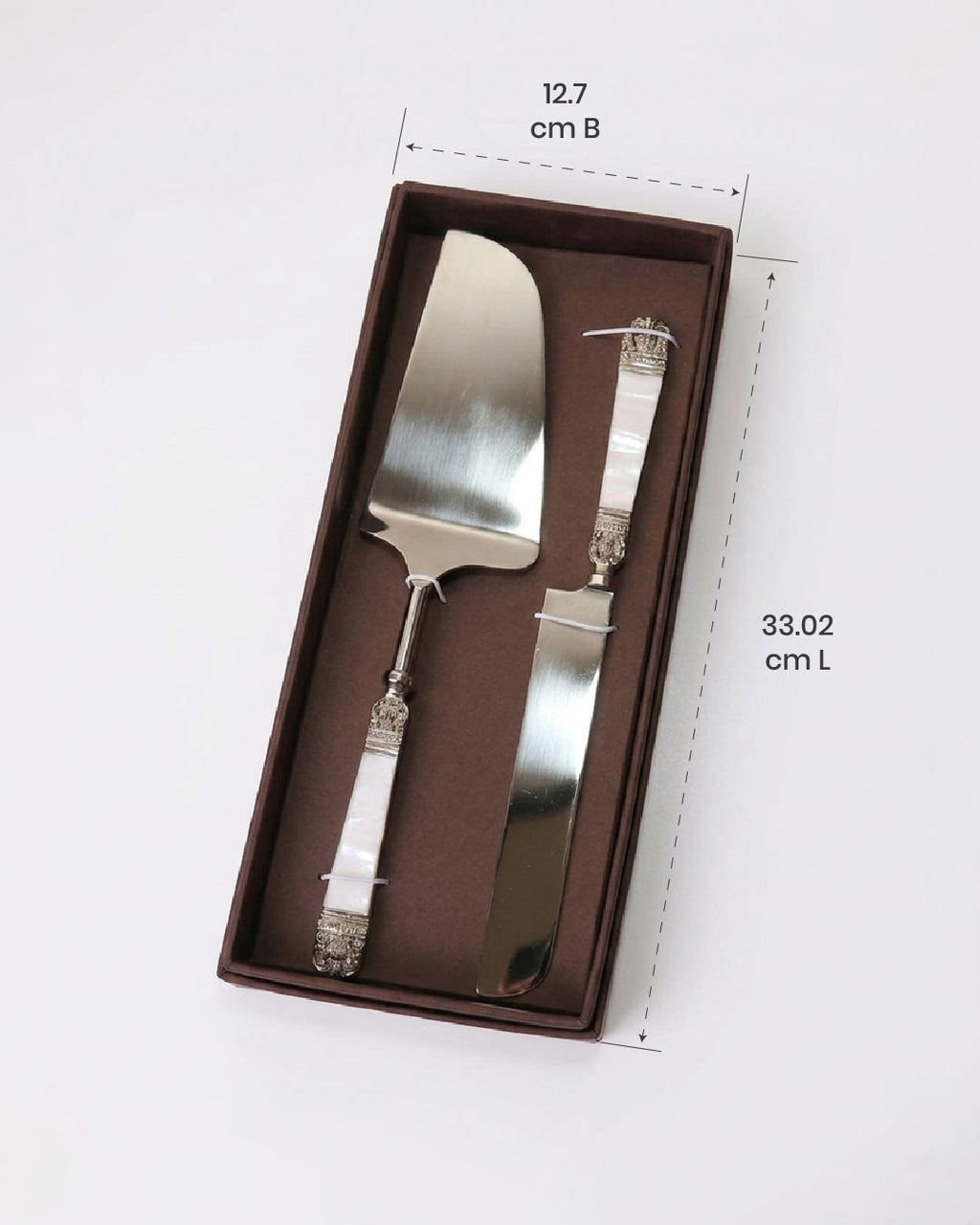 Pearlina Cake Cutting Set
