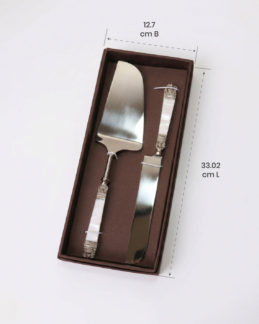 Pearlina Cake Cutting Set