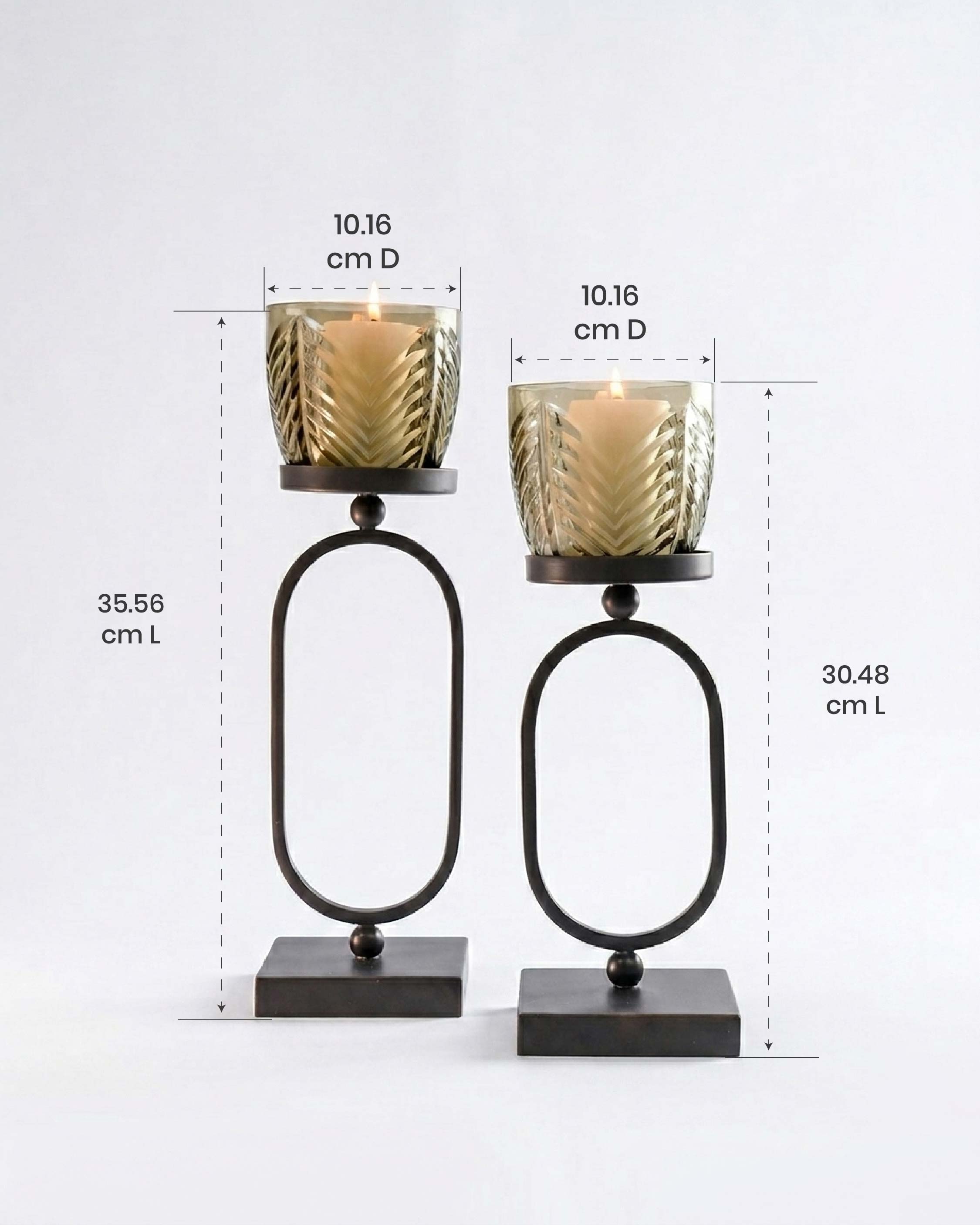 Victorian Candle Stand – Set of 2