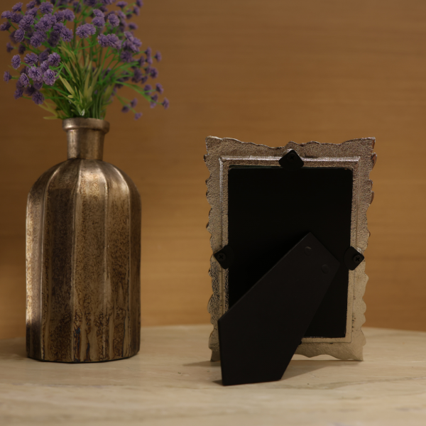 Petals Photo Frame
