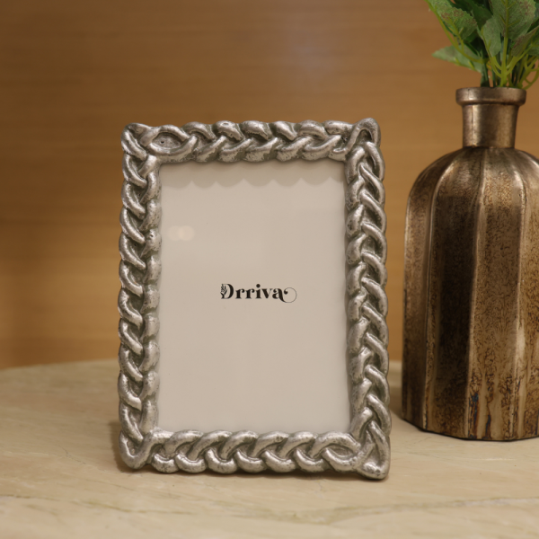 Link Photo Frame