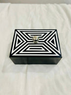 Monochrome decorative box