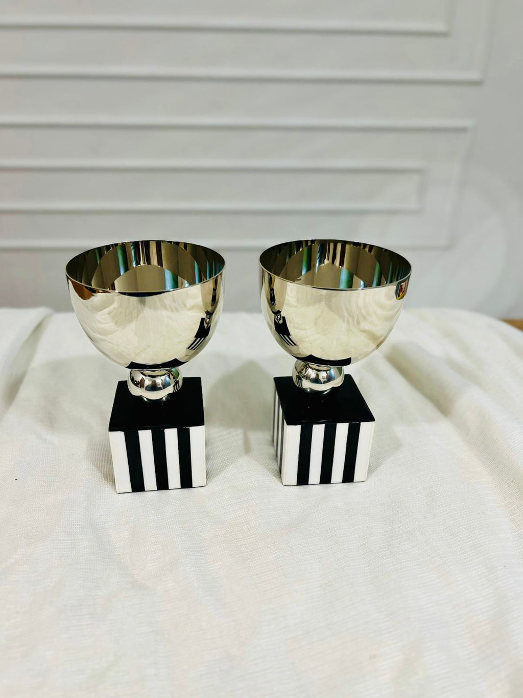 Monochrome Nut Bowls – Set of 2