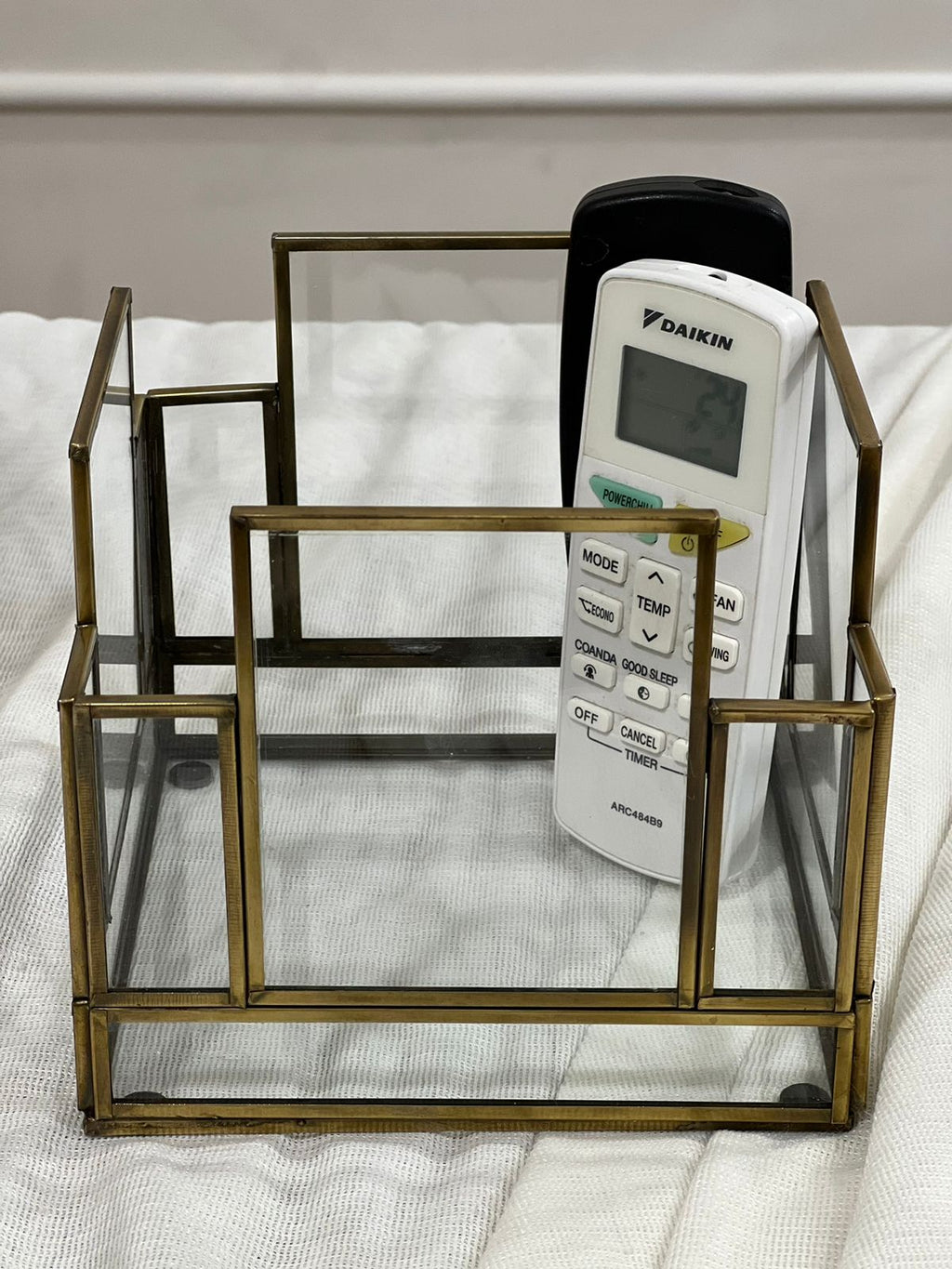 CELESTIA Remote Tray / Hurricane