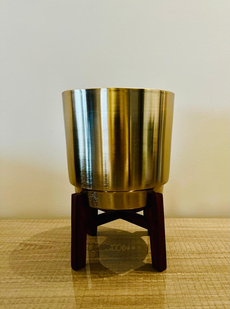 Metal Planter with Wooden Stand