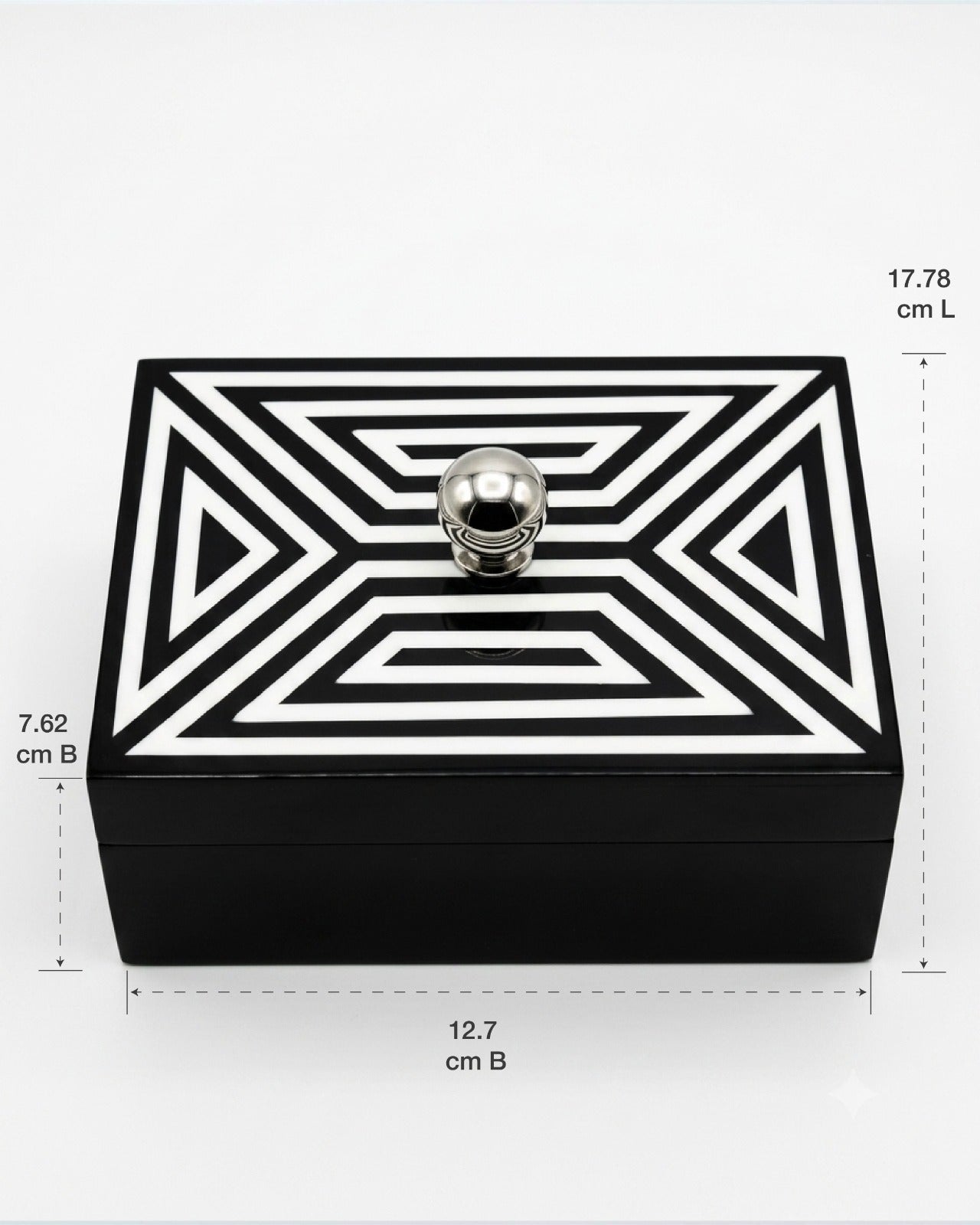 Monochrome decorative box