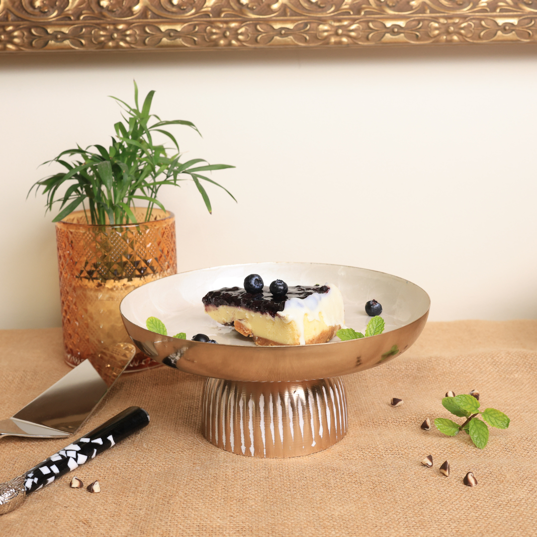 Snow Drop Cake Stand